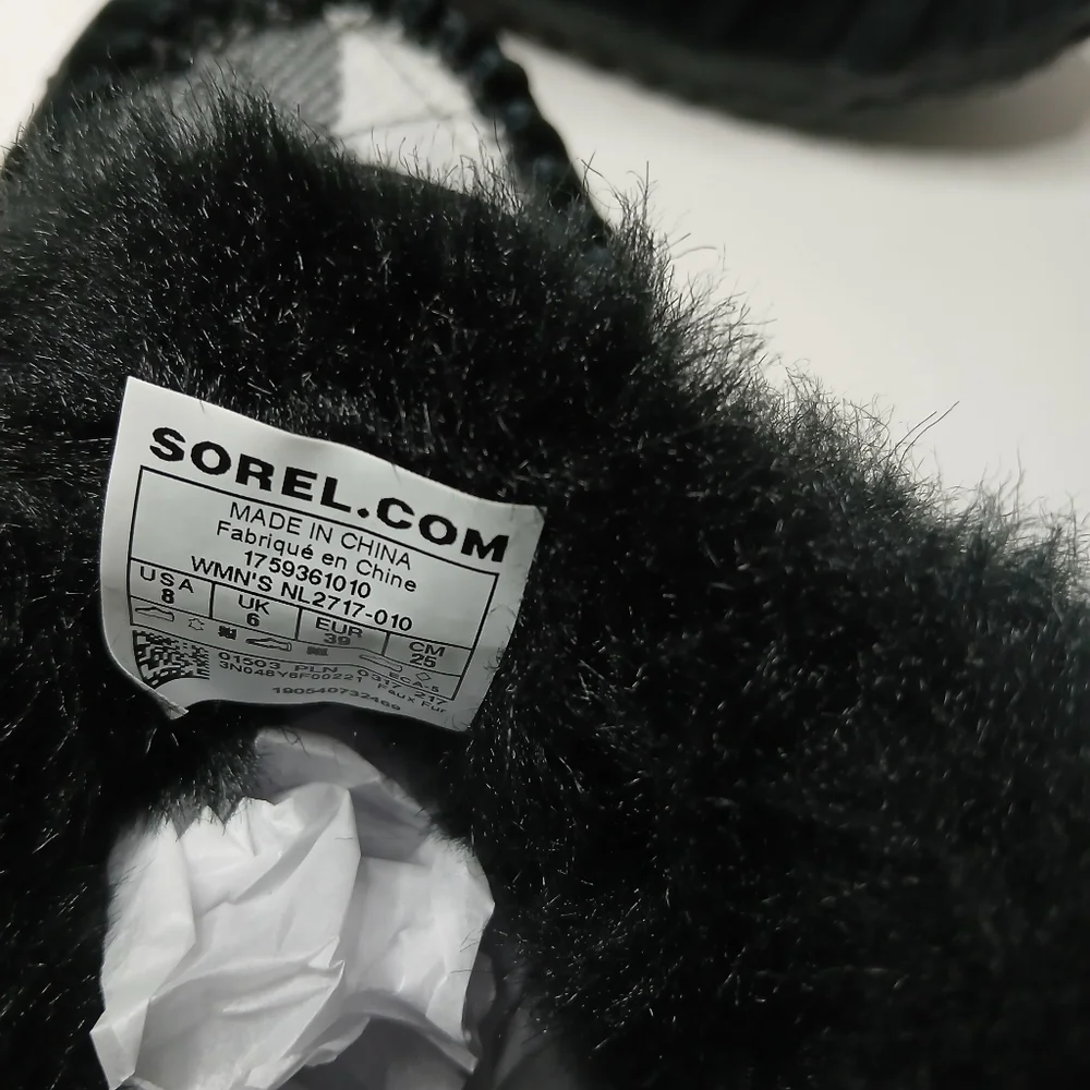 Sorel Women's Black‎ and White Plaid Winter Boots